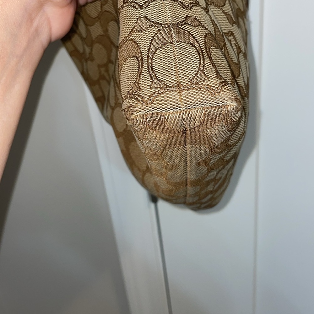 Coach | Signature shoulder crossbody canvas bag - Picture 8 of 16